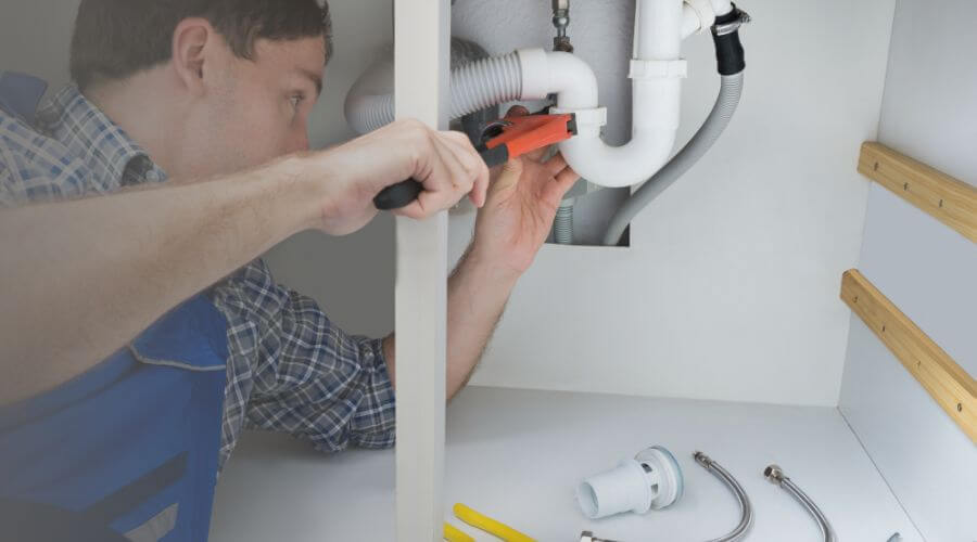 Professional sink repair in Selma, IN