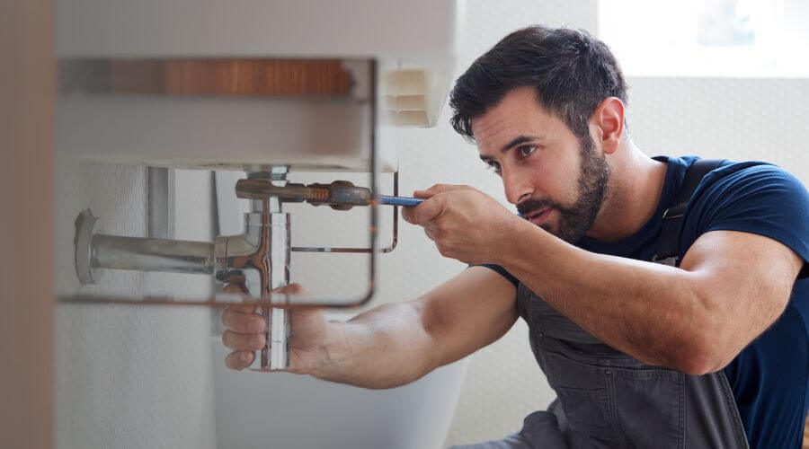 Sink faucet installation in Selma, IN